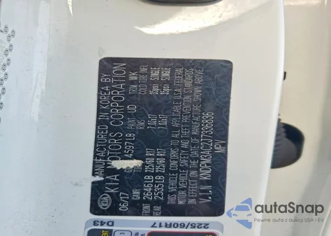 2018 Kia Sportage Lx z USA, uszkodzony, nr VIN KNDPM3AC2J7336836